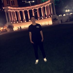 Meet your Posher, Chris